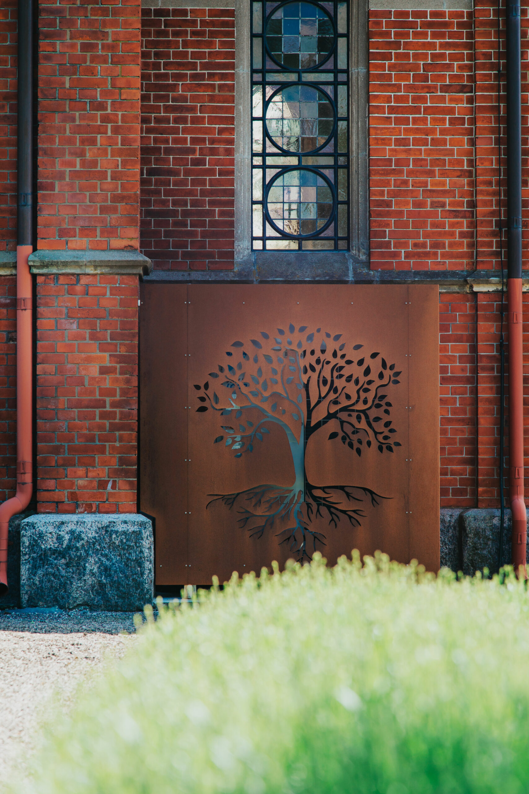 Värmepumpskydd i corten, Östra Grevie kyrka